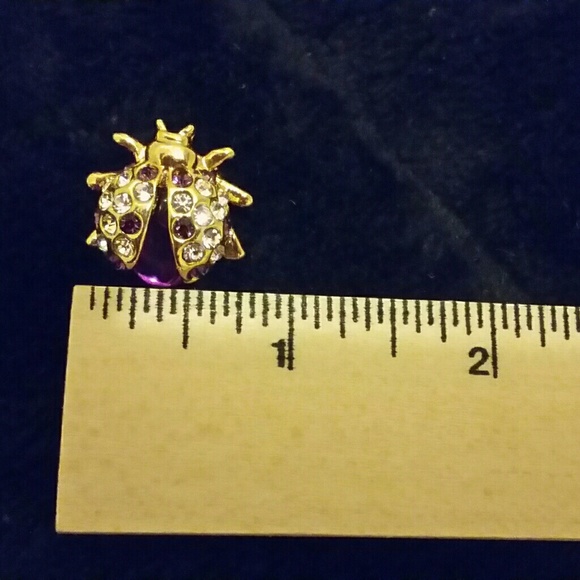 1980s crystal ladybug pin - Picture 3 of 4
